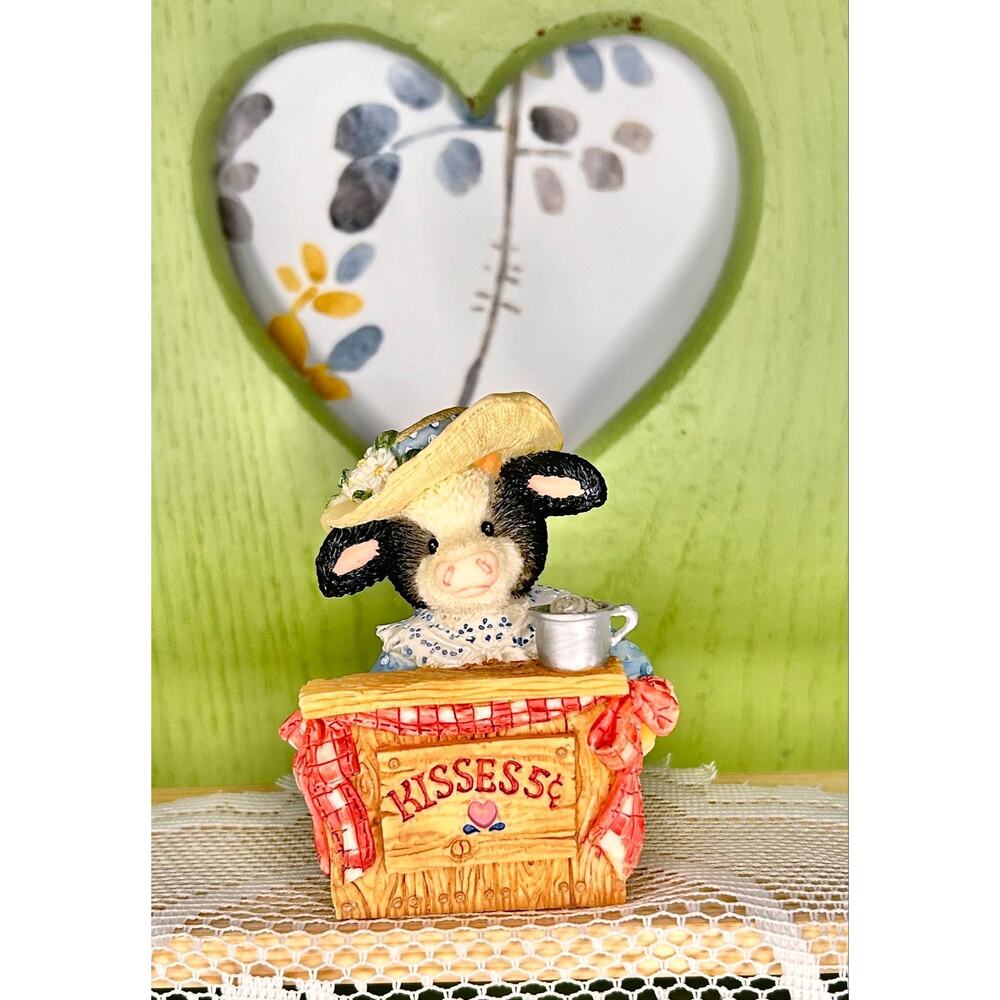 Mary's Moo Moos Smooches